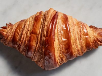 Croissants de hojaldre sin amasar y en pocos minutos, la receta perfecta para un resultado gourmet