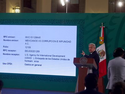 Financiamiento de EU a MCCI, de Claudio X González, promueve el "golpismo": AMLO