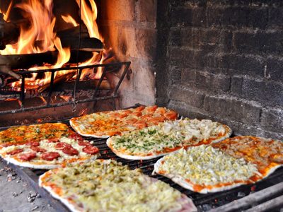 Pizza a la parrilla: el secreto mejor guardado para hacer una masa perfecta y deliciosa