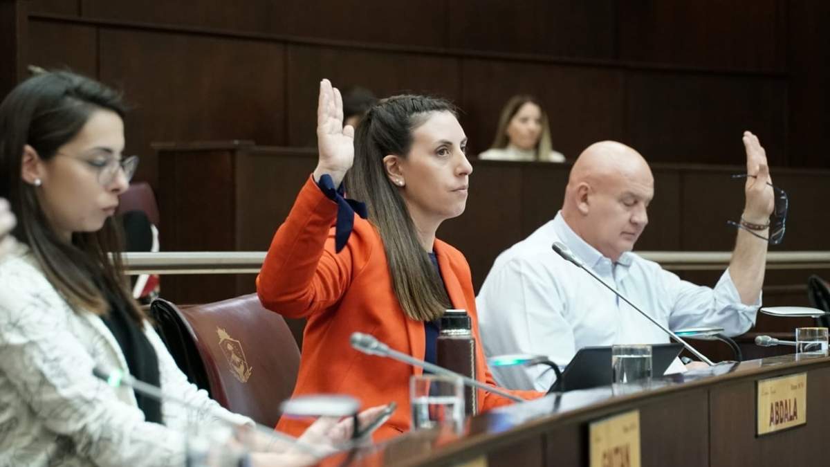 Lorena Abdala impulso la ley de Educación Integral Ambiental. Fuente (Legislatura)