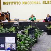 INE termina de corregir errores en lista del Senado para la elección judicial