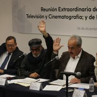 Senadores avalan en comisiones la minuta que extingue Notimex