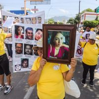Marchan en Oaxaca por víctimas de desaparición forzada; falta localizar 536 personas