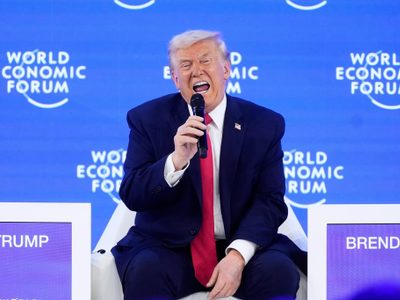 Europa debe ocuparse de Ucrania, "EU está muy lejos": Donald Trump