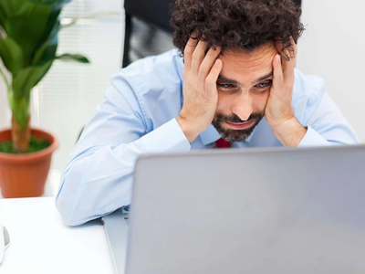 No lleves tu computadora al técnico sin antes aplicar estos trucos que te ahorrarán mucho dinero