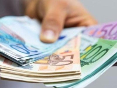 Los 3 ingredientes que tenés que poner en tu cama hoy viernes para atraer la abundancia y la riqueza a tu vida
