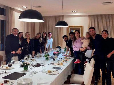 Reunión en la Quinta de Olivos: algunos invitados habrían circulado con certificados "truchos"