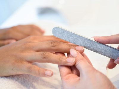 Decile adiós a las uñas quebradizas con estos consejos infalibles
