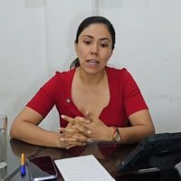Alcaldesa de Apatzingán admite desplazamiento forzado de familias por la violencia