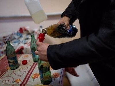Lanzan un coctel molotov contra la Embajada de Rusia en Polonia