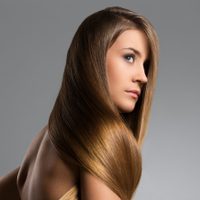 Aclará tu cabello naturalmente con esta planta que podés cultivar fácilmente en tu jardín