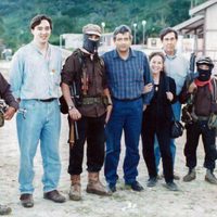 Tras llamar a la unidad, AMLO sube foto con el EZLN: 'una imagen vale más que mil palabras”, dice