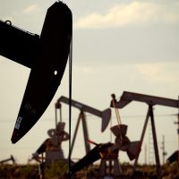 La Agencia Internacional de la Energía advierte por el coronavirus