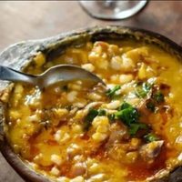 Locro del 1º de mayo en Neuquén: ¿Cuánto cuesta la porción y dónde conseguirla?