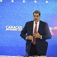 Maduro denunció que Estados Unidos está “inventando una nueva guerra”