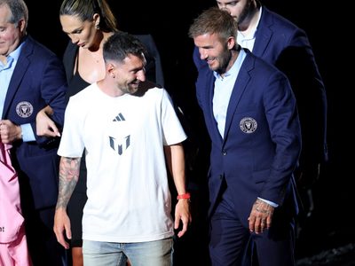 La Navidad llegó antes: el exclusivo regalo de David Beckham a Lionel Messi
