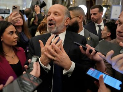 El gobierno de Trump señala que podría haber exenciones a los aranceles contra Canadá y México