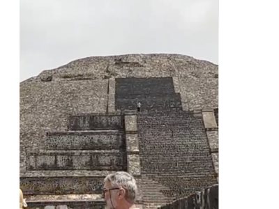 Asesinan a turista en Teotihuacán; sujeto se sube a la Pirámide de la Luna y dispara (Video)