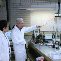Crea IPN tecnología que mejora el control de glucosa y detecta daño renal