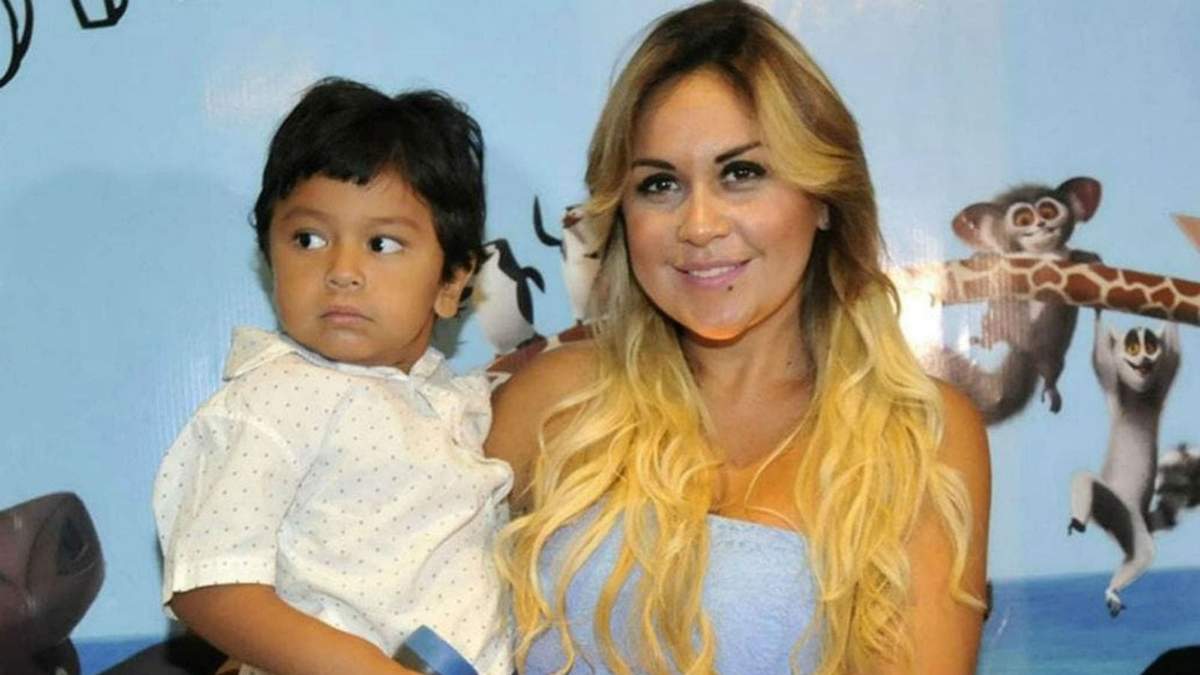 Dieguito Fernando y Verónica Ojeda. Fuente: (Instagram)