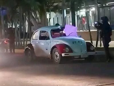 Encuentran cinco cuerpos desmembrados dentro de taxi en Acapulco