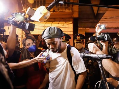 El insólito pedido de Ronaldinho al hotel donde cumple condena en plena pandemia de coronavirus