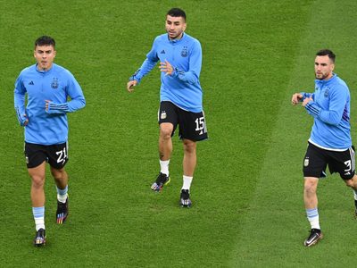 La dura sanción que enfrenta un futbolista de la Selección Argentina por insultar a un árbitro