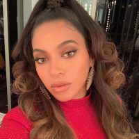 Beyoncé sorprende a Lizzo en su cumpleaños y este video se hace viral. ¡Mirá!