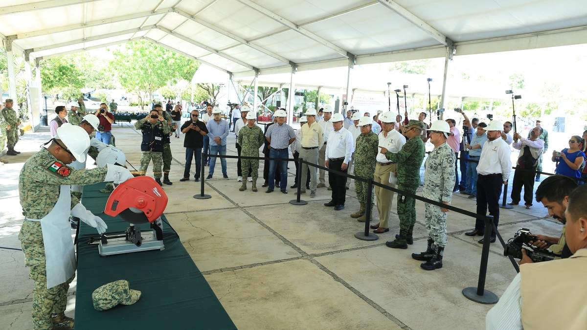 Las armas deben servir para proteger a la población: Américo Villarreal