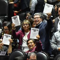 Avalan lista de aspirantes al proceso electoral del Poder Judicial; oposición acusa “cochinero”