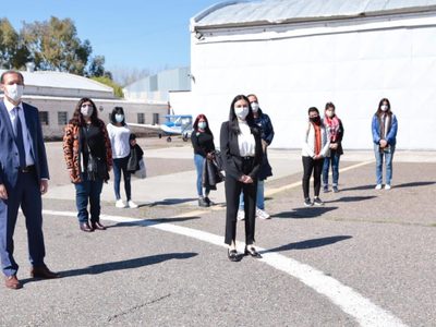 Siete médicos se incorporan al sistema de salud