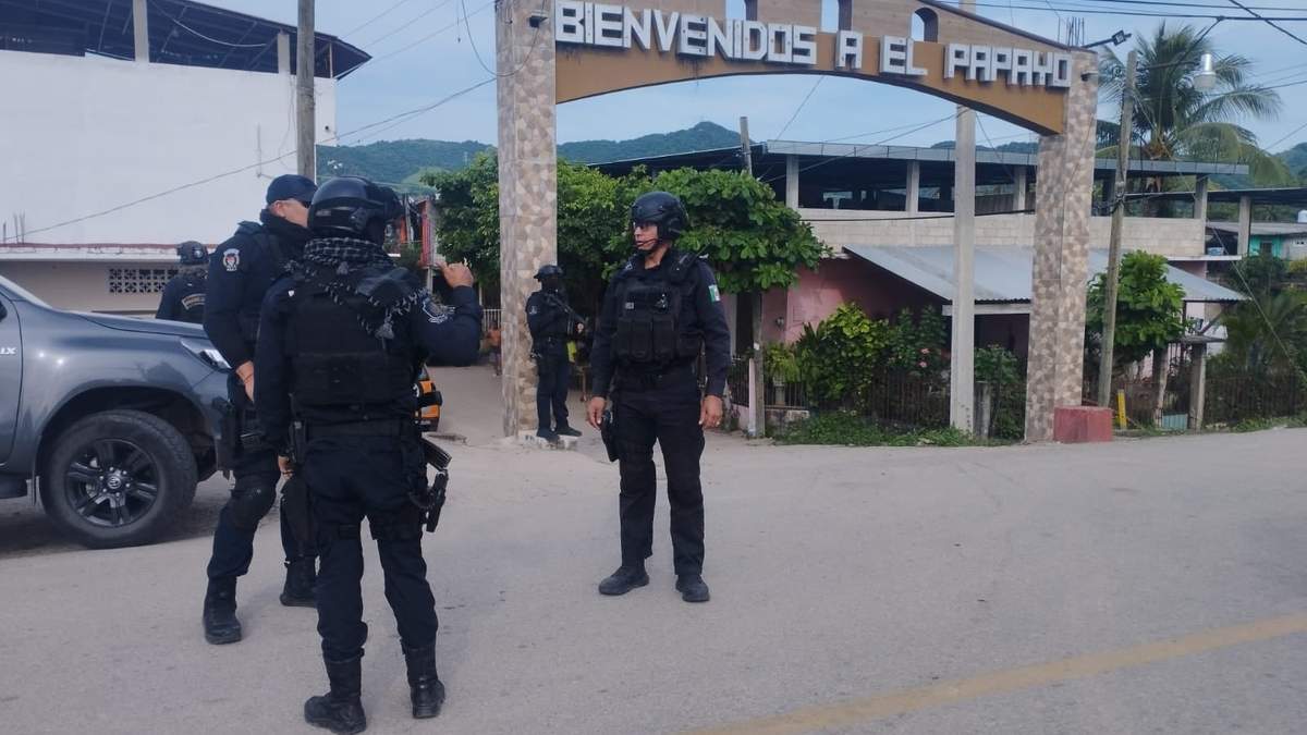 Movilización de policías estatales en el Papayo el lunes por la tarde