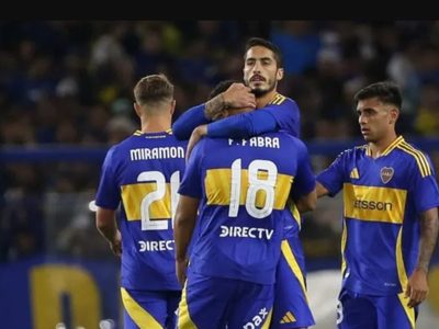 Quién es la famosa, ex de un cantante argentino, con la que sale una estrella de Boca