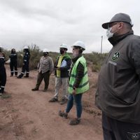Río Negro retiró suelo afectado por el derrame de petróleo e instruyó a la empresa responsable