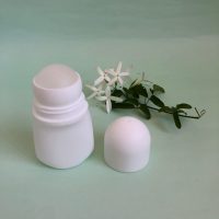 No tires las tapas de los desodorantes: así podés crear minimacetas para tus plantas