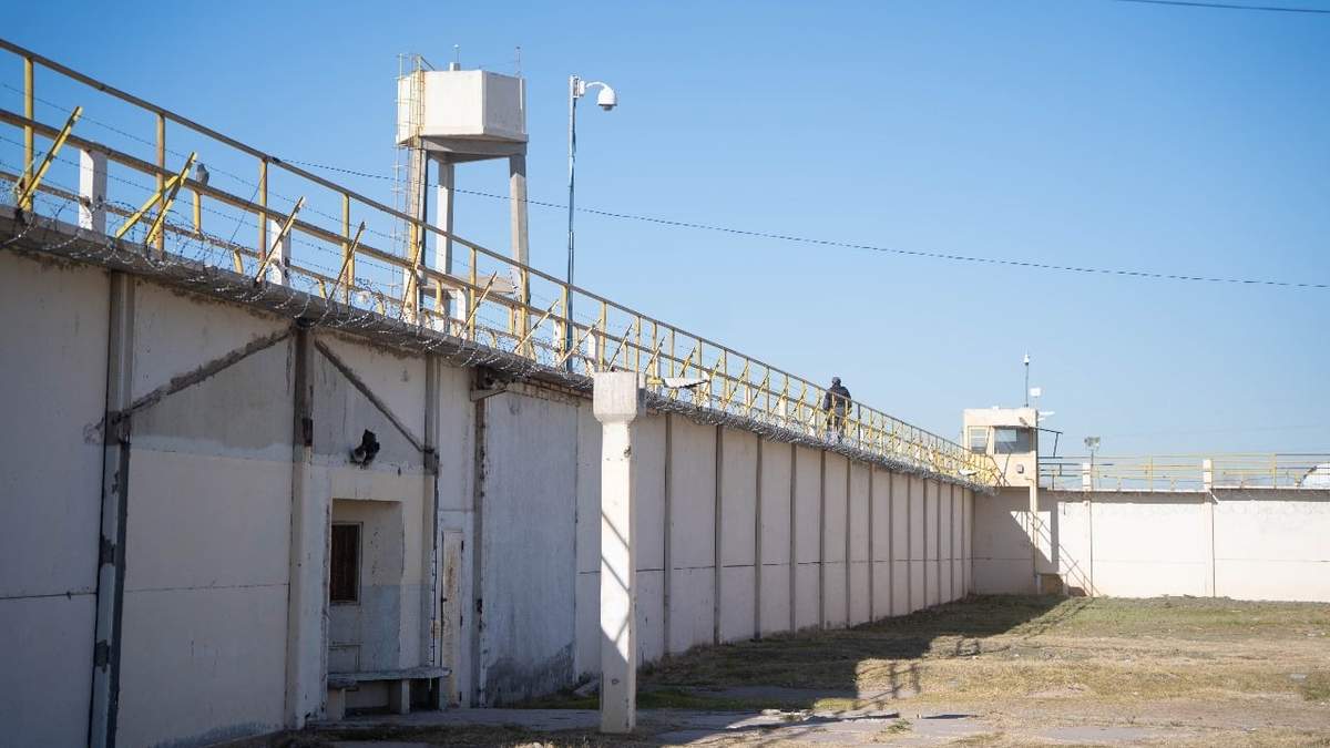 Destacaron que las obras avanzan en tiempo récord. Fuente: (Neuquén Informa).