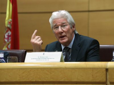 Richard Gere podría testificar en el juicio por el bloqueo de un barco de migrantes en Italia