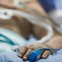 Asciende la curva de fallecidos por coronavirus en Argentina: hoy se reportaron 58 víctimas más