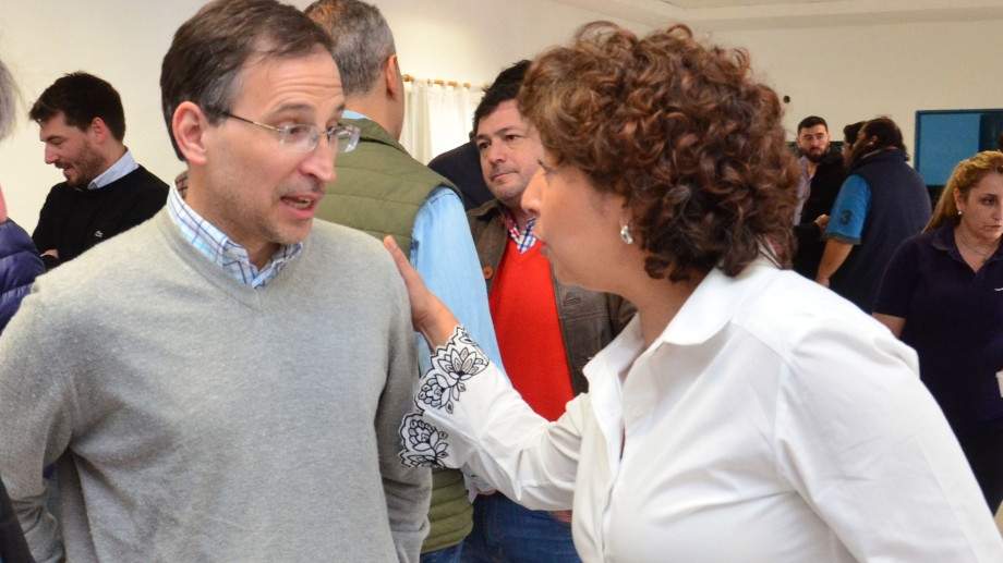 Agustín Domingo y Arabela Carreras Fuente: (Twitter)