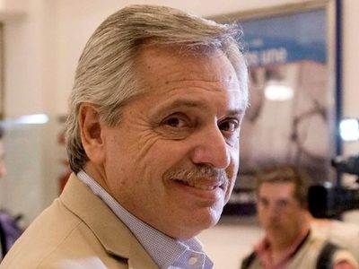 Satisfecho, pero cauteloso, Fernández se refirió a la baja de la inflación
