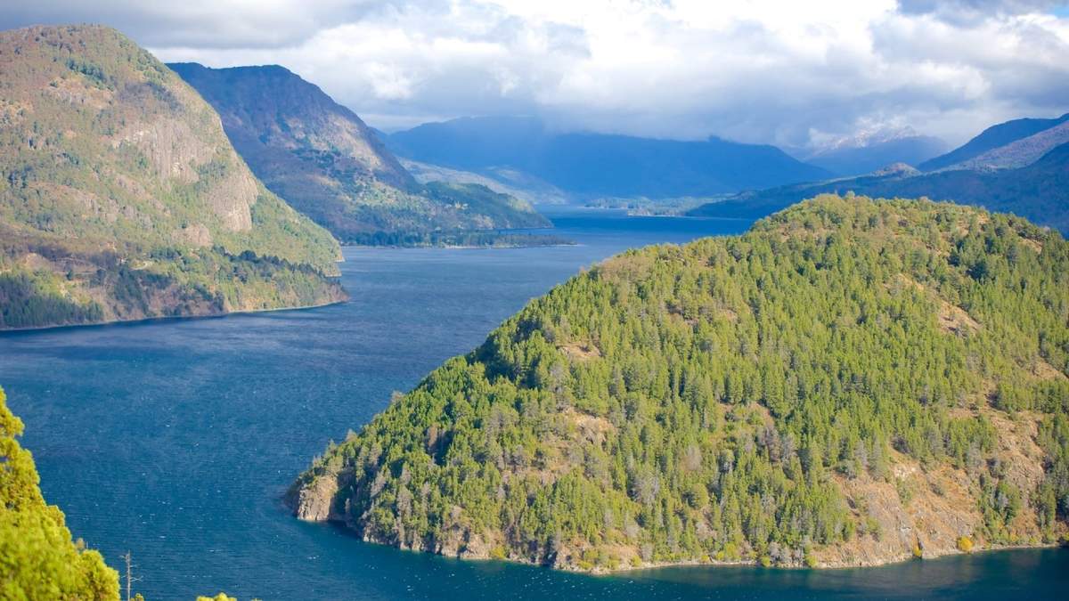 Neuquén. Fuente: (Expedia.com.ar)
