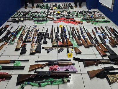Centenar de armas aseguradas en Piedras Negras tenían como destino Michoacán