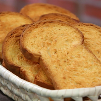 El trucazo para preparar las mejores tostadas sin tostadora, en el horno y en pocos minutos