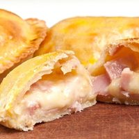 Empanadas de jamón y queso: la receta más rica de todas y el secreto para que no se exploten durante la cocción
