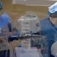 Muerte, confinamiento y masas