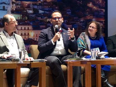 Inversión del 2% del PIB mundial reduciría hasta en 90% las emisiones de carbono en 2050, afirma reporte