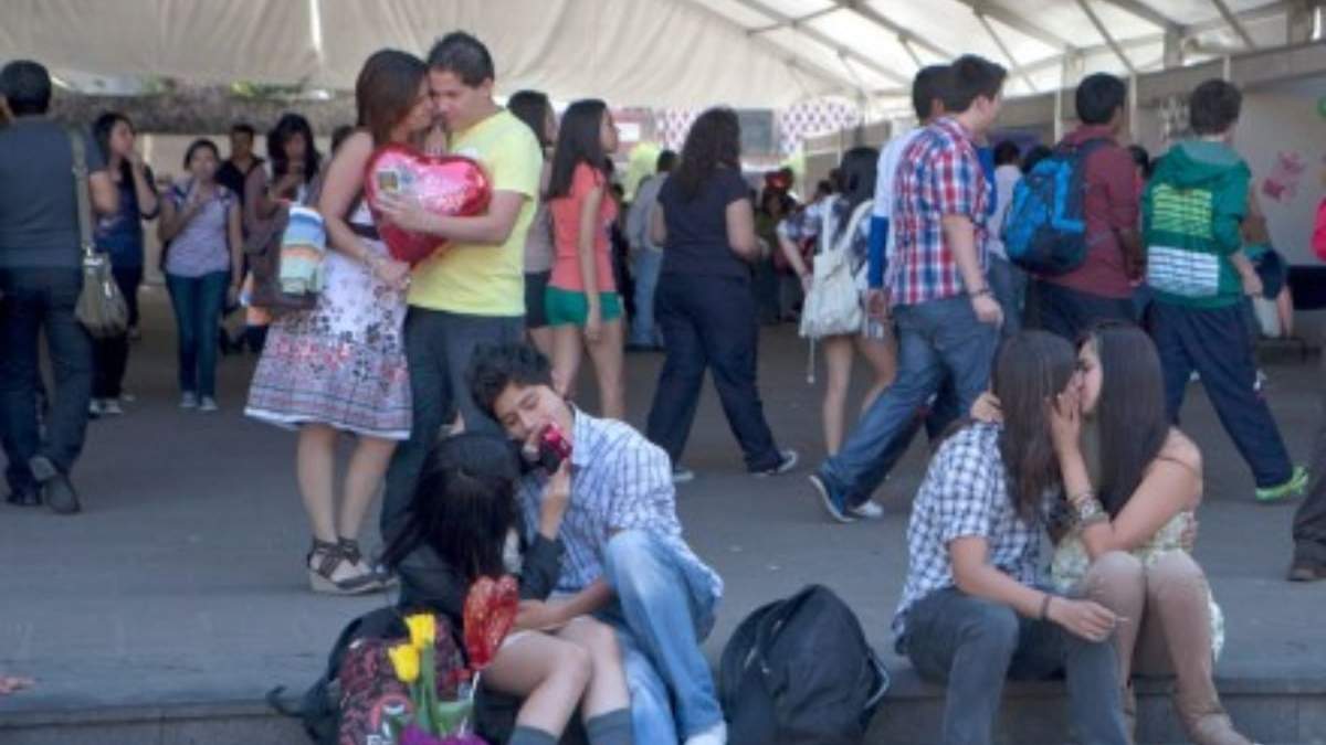 El cambio en el rol de las mujeres es una de las causas de los porcentajes de soltería, indicaron expertos