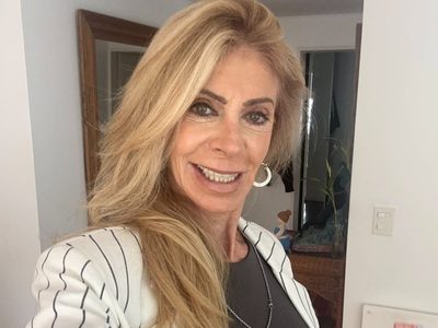 Sin pesas y desde casa: la rutina de ejercicios de Silvia Pérez para tonificar piernas