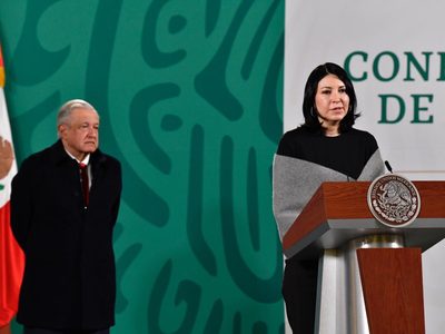 AMLO dice que respetará autonomía de Banxico y le desea éxito a Victoria Rodríguez Ceja