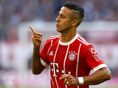 El Bayern tasó a Thiago Alcántara y se acerca a un gigante de la Premier
